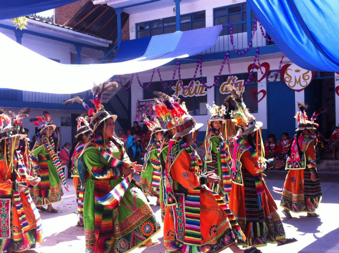 Celebración de fiestas peruanas en junio